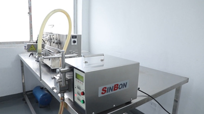 Liquid Fillling Machine