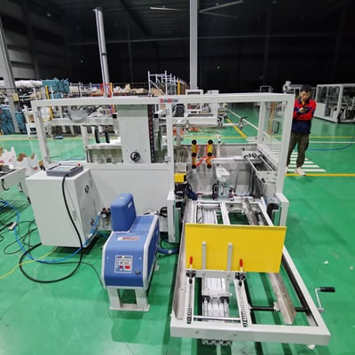 Fully Automatic Hot-Melt Glue Case Erector
